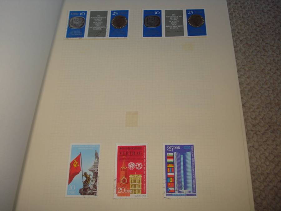 GERMANY-DDR STUNNING MINT AND USED COLLECTION -11 PAGES -LOOKS NEAR  COMPLETE 1970/1 !!!!