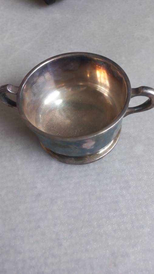 A VERY SCARCE OLD CHRISTENING CUP HALLMARKED AND 267 grams  !!!!!!