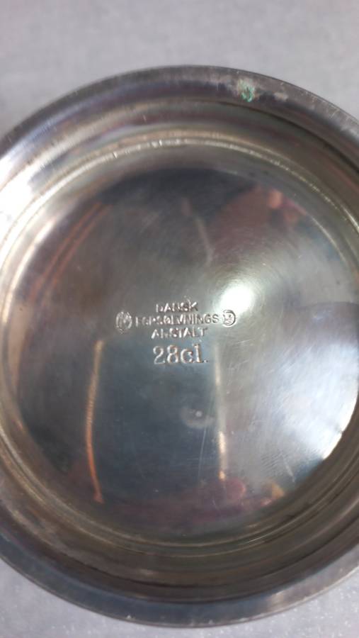 A VERY SCARCE OLD CHRISTENING CUP HALLMARKED AND 267 grams  !!!!!!