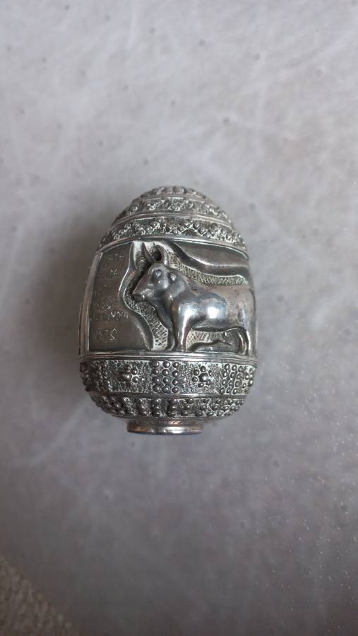246gram AU 999  SILVER EGG-AN AMAZING PIECE-READ BELOW !!!!!!!!!!!!!!