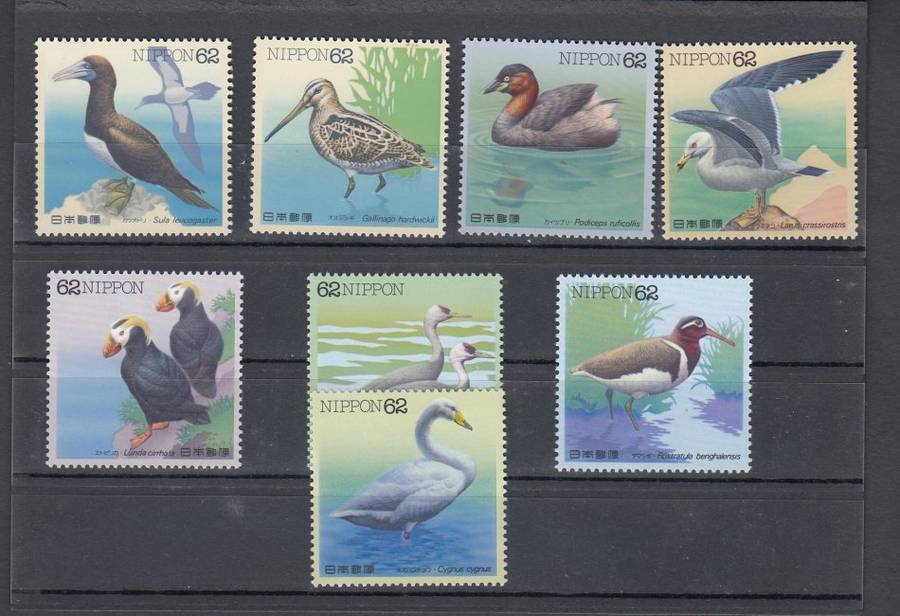 BIRDS  JAPAN       SUPERB UNMOUNTED MINT   12 POUNDS