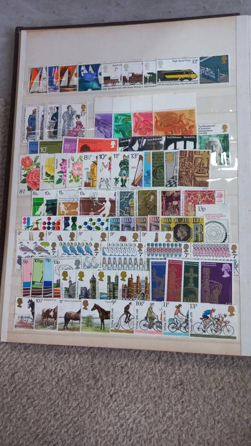 GB-QEII COLLECTION OF UNMOUNTED MINT FROM THE 1960`S CLOSE TO COMPLETE  $$$!!!!!!!! SEE BELOW