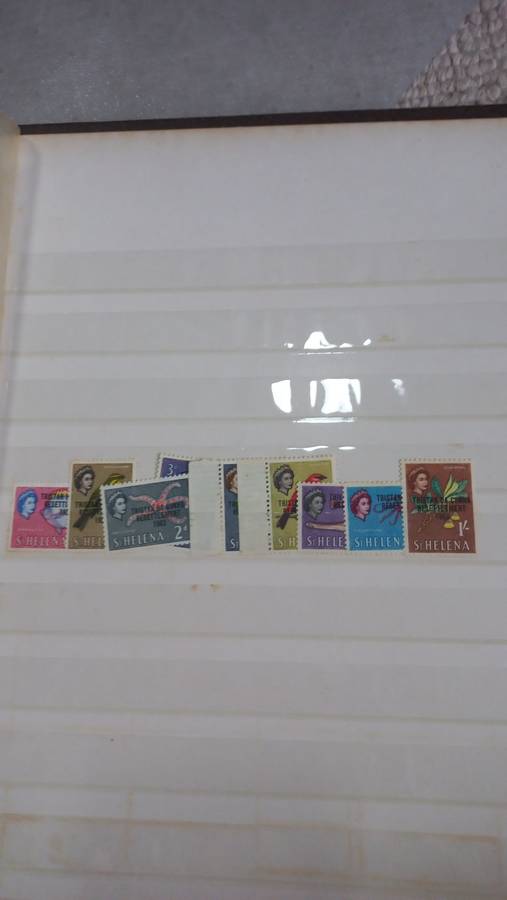 GB-QEII COLLECTION OF UNMOUNTED MINT FROM THE 1960`S CLOSE TO COMPLETE  $$$!!!!!!!! SEE BELOW