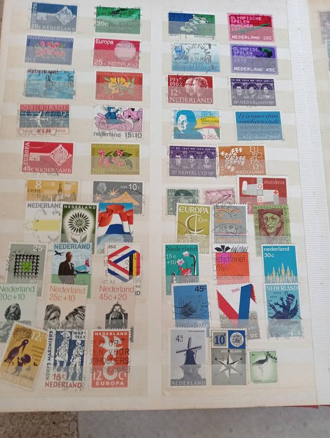 NETHERLANDS-STOCK BOOK-SOME VERY USEFUL SETS AND ISSUES ON PAGES HERE-OTHER ODD LOTS-BARGAIN BUY