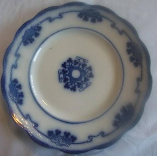 LOVELY AND VERY OLD BLUE AND WHITE DINNER PLATE - SEE THE LOVELY STAMPED MARK