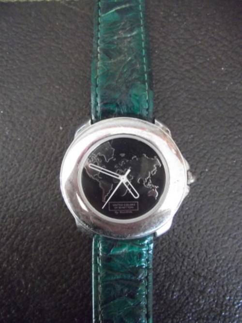 BULOVA SWISS MAKE - THE BENETTON WORLD WATCH - WORKING WITH A NEW BATTERY