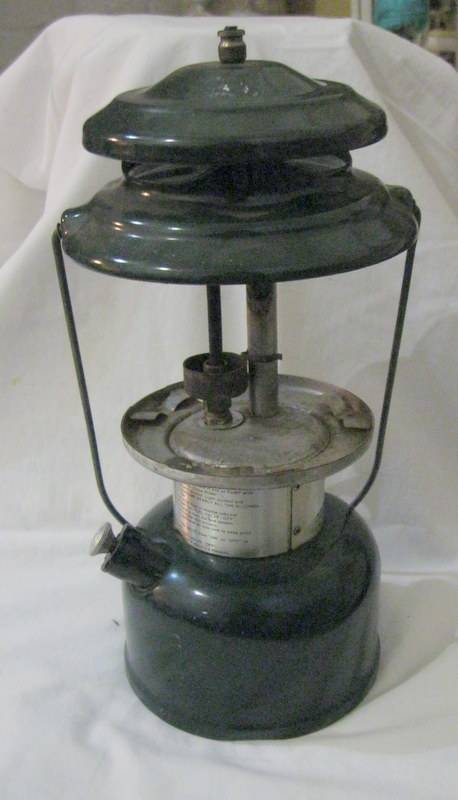 OLD COLEMAN LAMP WITHOUT A GLASS