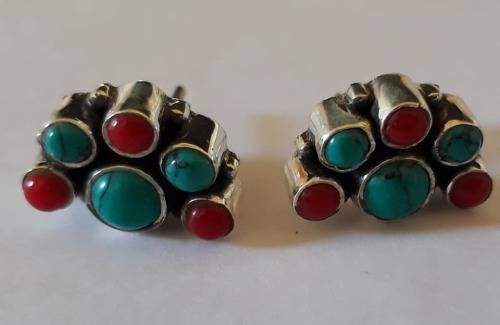Gorgeous boho coral and turquoise set in sterling silver. 1.5 cm