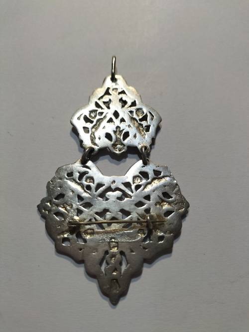 Beautiful ornate Hallmarked Chatelaine clip that can be used as a pendant or brooch