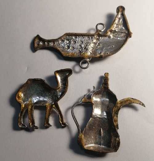 Sterling silver camel, jug and gun
