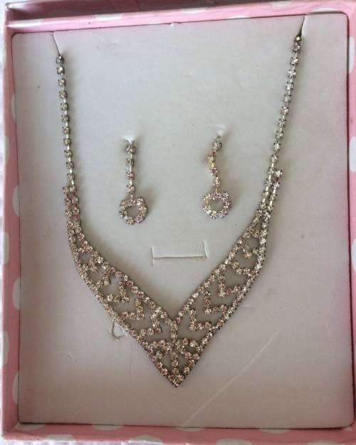 Antique Crystal Jewellery Set
