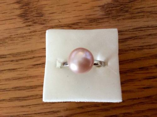 Genuine freshwater pearl ring