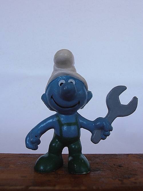 20012 Mechanic Smurf, Vintage Smurfs figure, Shipping will only be charged once!