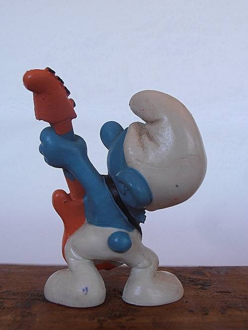 20023 Guitarist Smurf, Vintage Smurfs figure, Shipping will only be charged once!