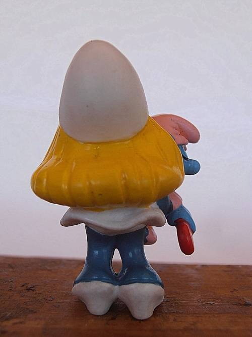 20421 Smurfette with Baby Smurf, Vintage Smurfs figure, Shipping will only be charged once!