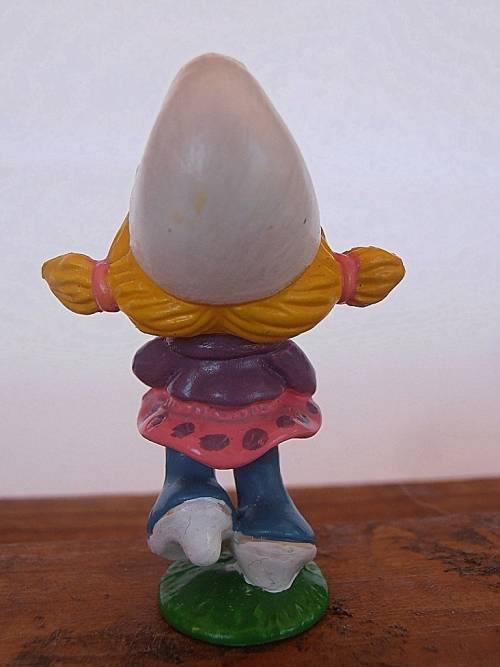 20173 Schoolgirl Smurf, Vintage Smurfs figure, Shipping will only be charged once!