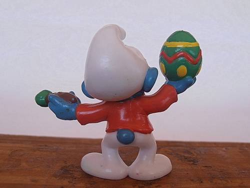 2.0491 Smurf painting easter egg, Vintage Smurfs figure, Shipping will only be charged once!