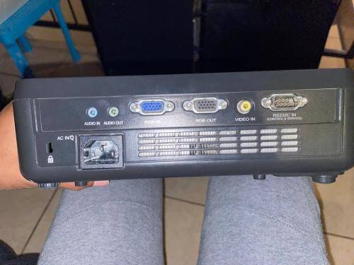 LG DLP Projector
