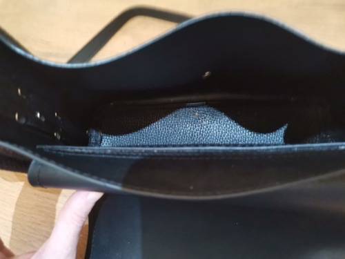 Guess Black Slingbag