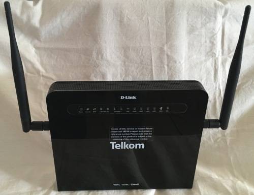 D-Link DSL-G2562DG VDSL2/ADSL2+ Wireless AC1200 4-Port Gigabit Modem Router with VOIP FIBRE READY!