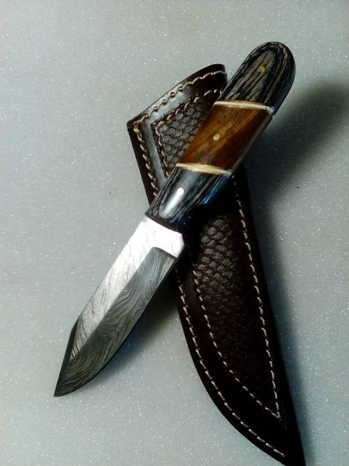 Small Hand Made Damascus Steel Knife