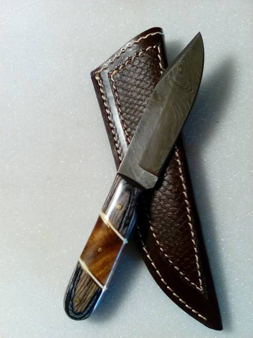 Small Hand Made Damascus Steel Knife