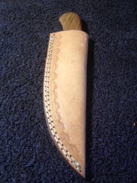 Hand Made Damascus Steel Knife