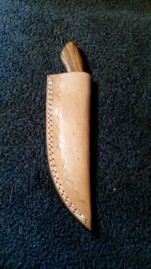 Hand Made Damascus Steel Knife