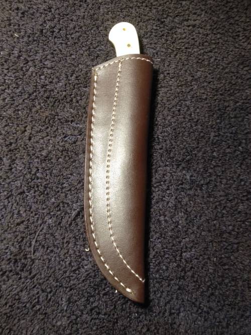 Hand Made Damascus Steel Skinning Knife