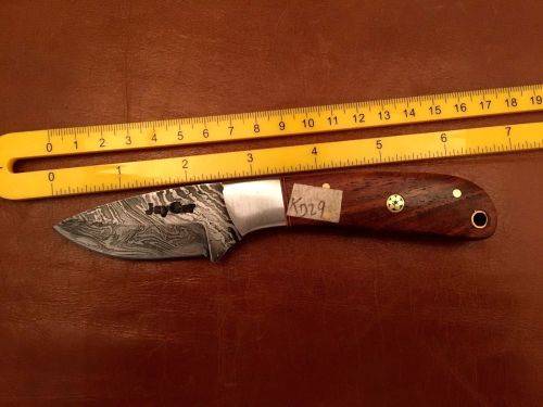 Hand Made Damascus Steel Hunting Knife-NO RESERVE AUCTION !!!