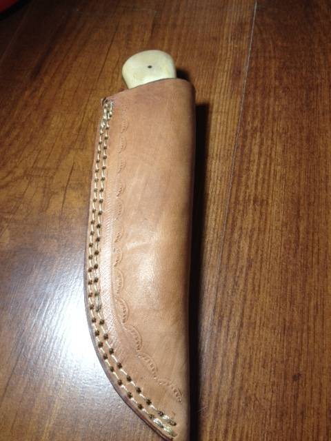 Hand Made Damascus Steel Skinning Knife-NO RESERVE AUCTION !!!