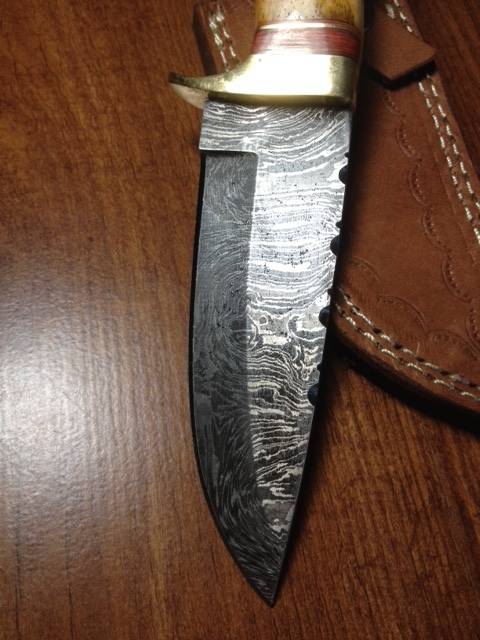 Hand Made Damascus Steel Hunting Knife-NO RESERVE AUCTION !!!