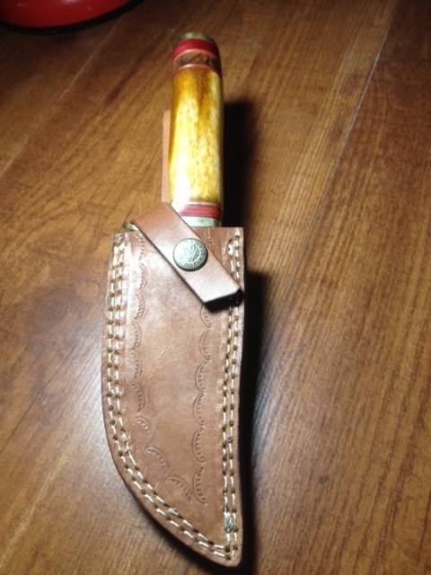 Hand Made Damascus Steel Hunting Knife-NO RESERVE AUCTION !!!