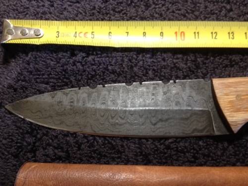 Hand Made Damascus Steel Hunting Knife-NO RESERVE AUCTION !!!