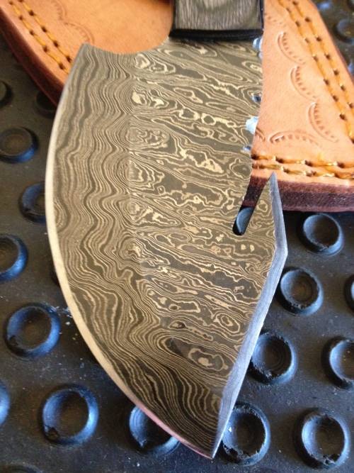 Handmade Damascus Steel Hunting Knife !!!