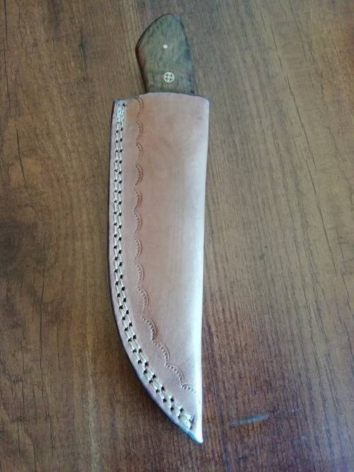 HANDMADE DAMASCUS STEEL HUNTING KNIFE !!!