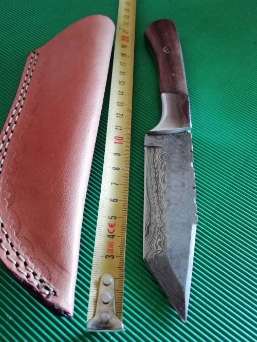 HANDMADE DAMASCUS STEEL HUNTING KNIFE !!!