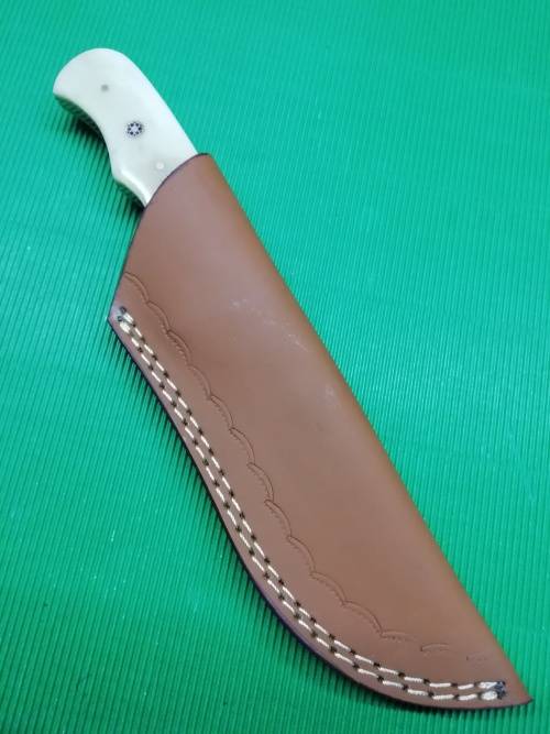 HANDMADE DAMASCUS STEEL HUNTING KNIFE !!!