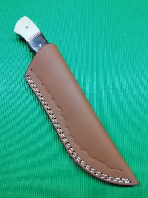 HANDMADE DAMASCUS STEEL HUNTING KNIFE !!!