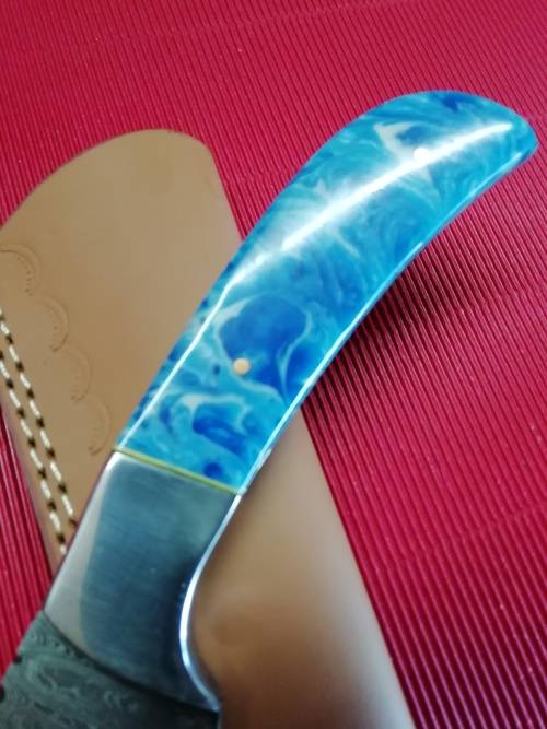 HANDMADE DAMASCUS STEEL HUNTING KNIFE !!!