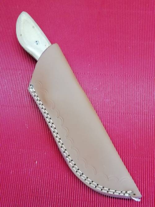 HANDMADE DAMASCUS STEEL HUNTING KNIFE !!!