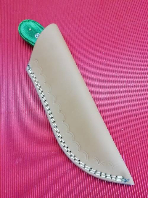 HANDMADE DAMASCUS STEEL HUNTING KNIFE !!!