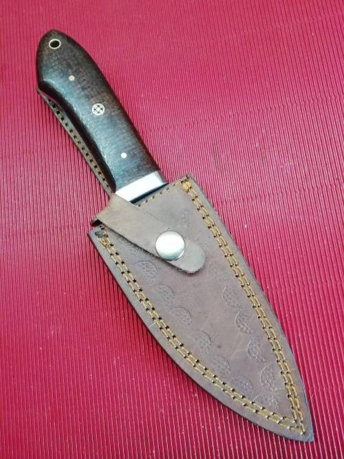 HANDMADE STAINLESS STEEL HUNTING KNIFE !!!