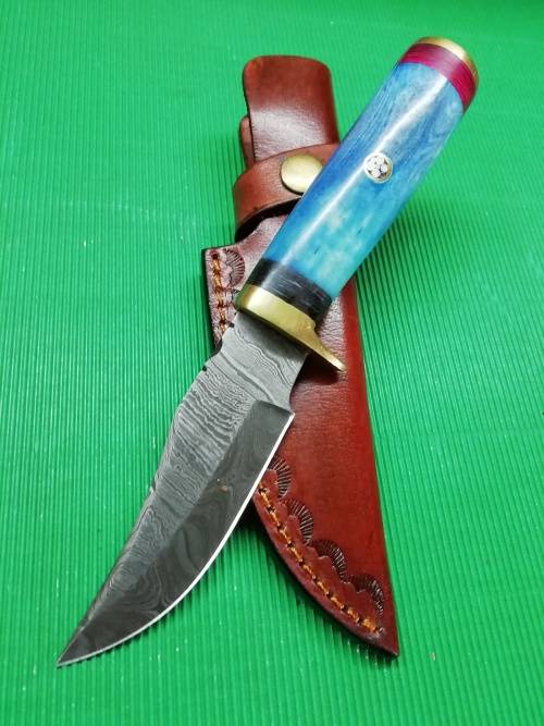 HANDMADE DAMASCUS STEEL HUNTING KNIFE !!!