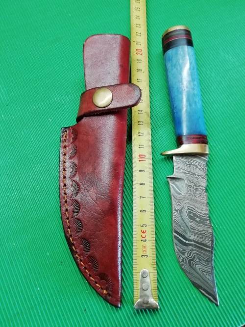HANDMADE DAMASCUS STEEL HUNTING KNIFE !!!