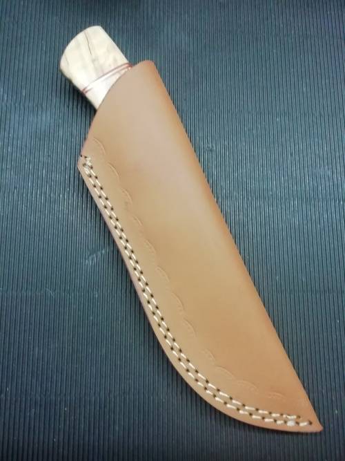 HANDMADE DAMASCUS STEEL HUNTING KNIFE !!!