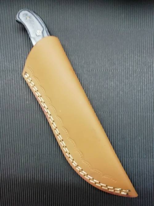 HANDMADE DAMASCUS STEEL HUNTING KNIFE !!!