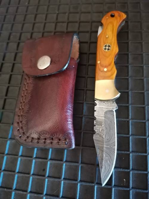 Handmade Damascus Steel Folding Knife