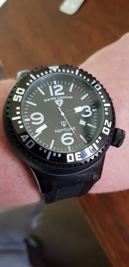 MEN'S SWISS LEGEND NEPTUNE IN GREAT WORKING ORDER- OVERSIZED
