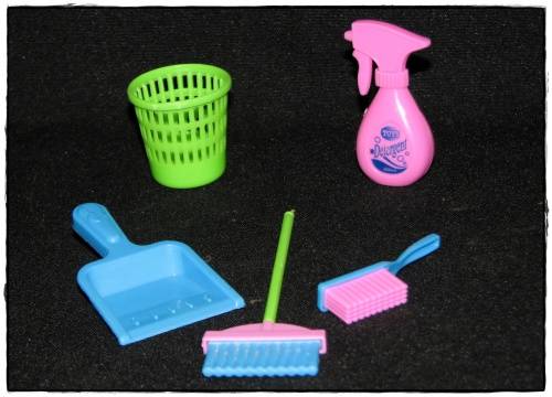 Barbie Cleaning Accessories